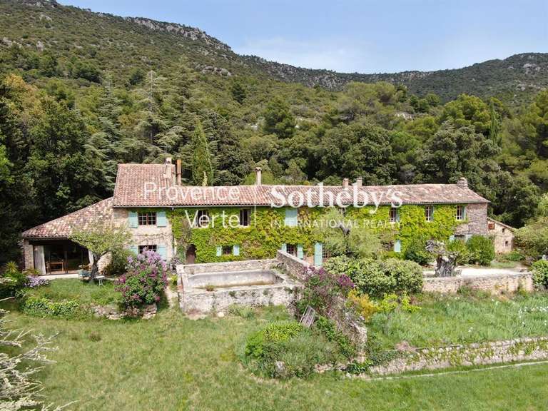 Maison Tourtour - 11 chambres - 400m²