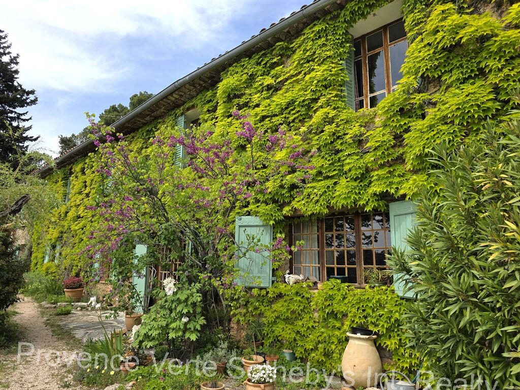 House Tourtour