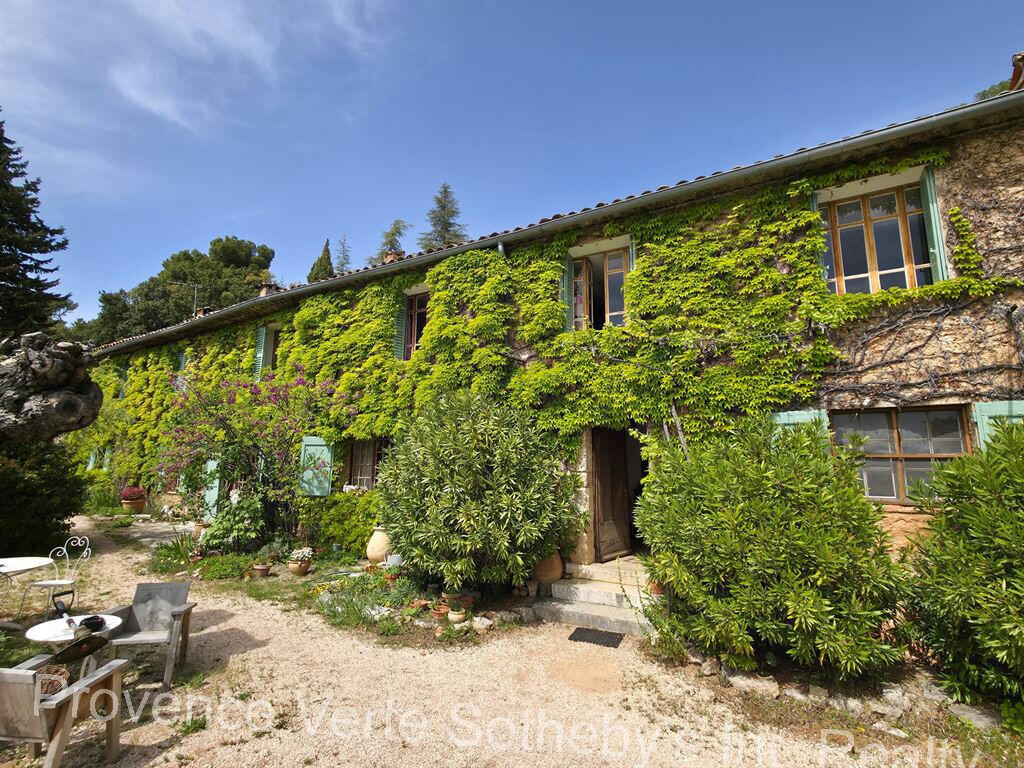 House Tourtour
