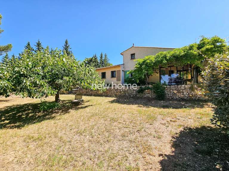 Maison Tourtour - 3 chambres - 167m²