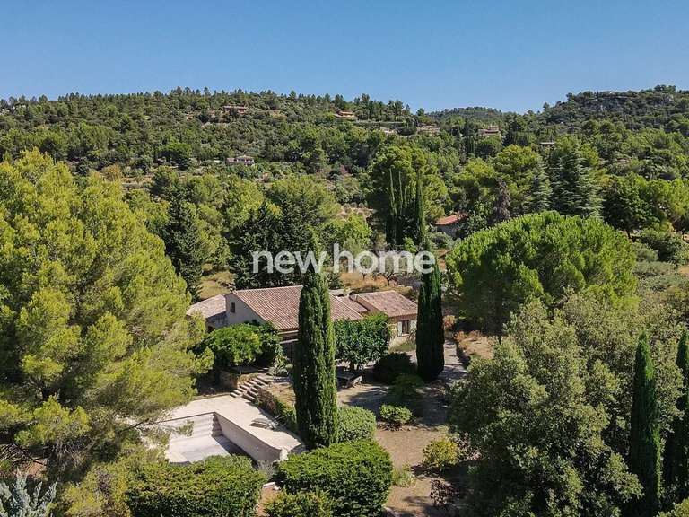 Maison Tourtour - 3 chambres - 167m²