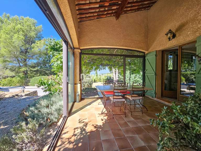 Maison Tourtour - 3 chambres - 167m²