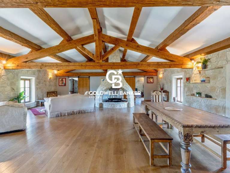Maison Tourtour - 2245m²
