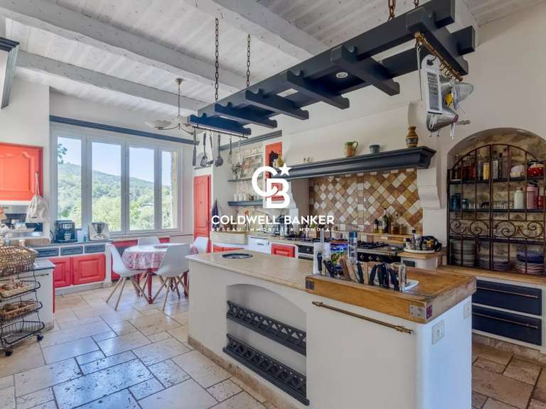 Maison Tourtour - 2245m²