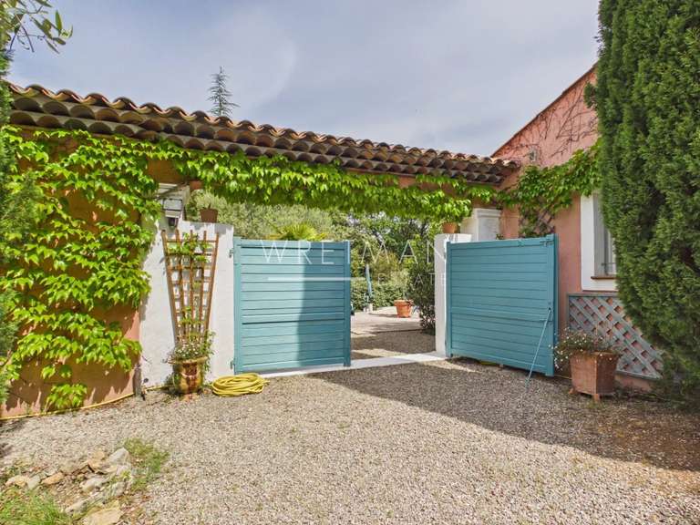Maison Tourtour - 4 chambres - 130m²