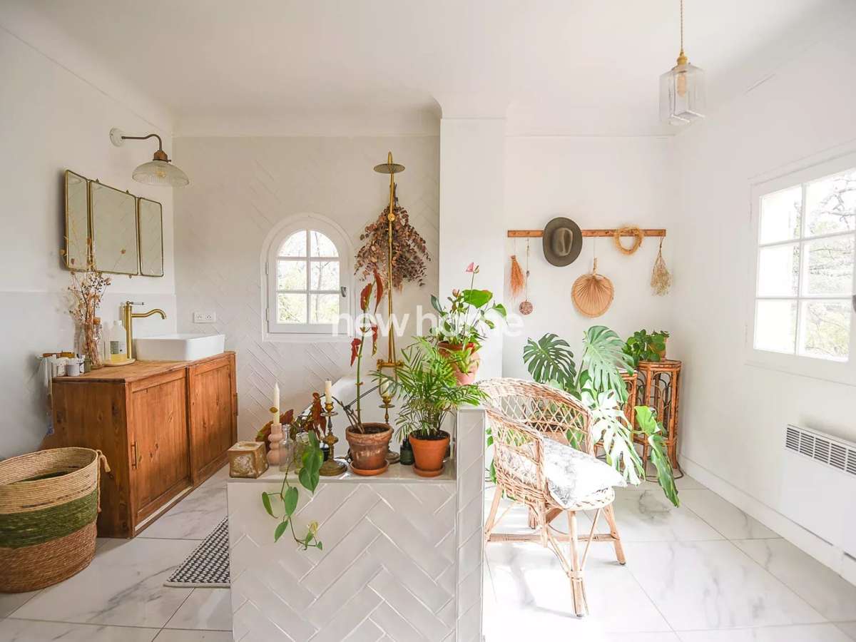 Maison Tourtour