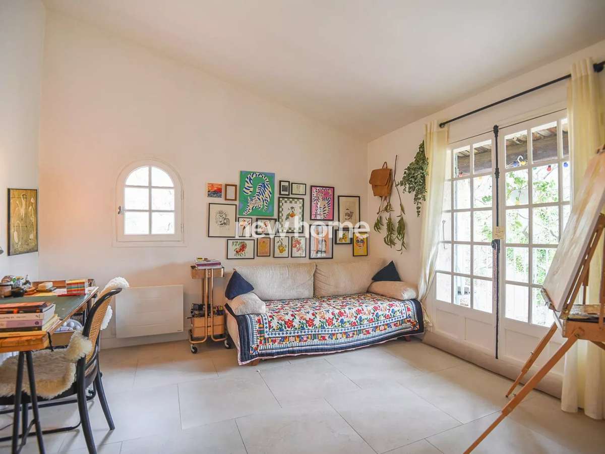 Maison Tourtour