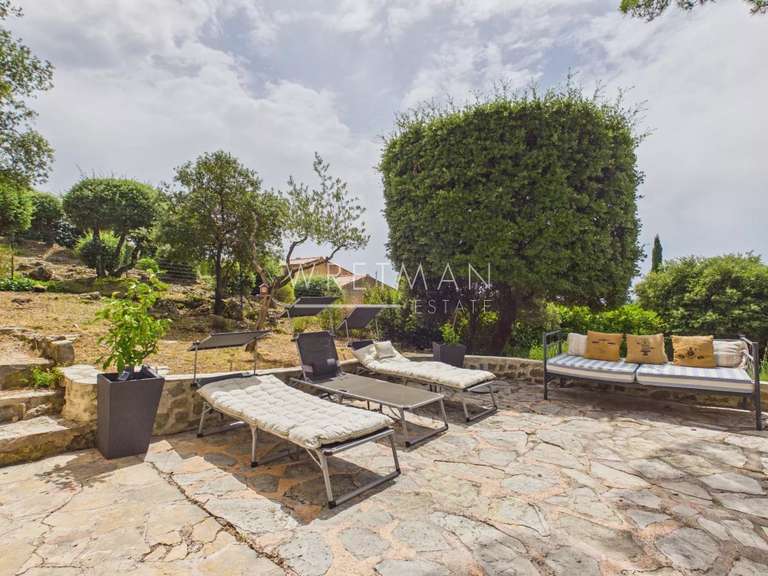 Maison Tourtour - 4 chambres - 161m²