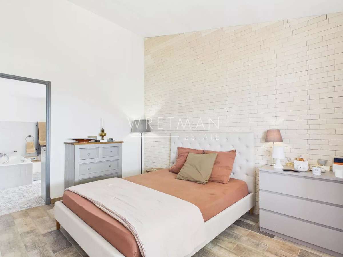 Maison Tourtour