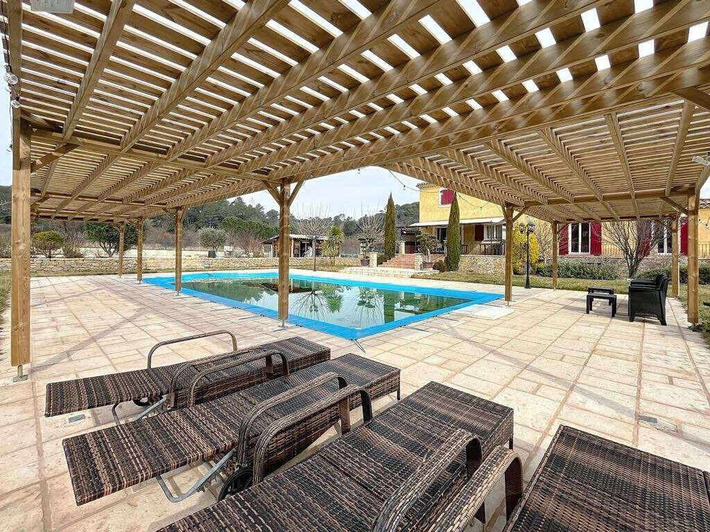 Maison Tourves
