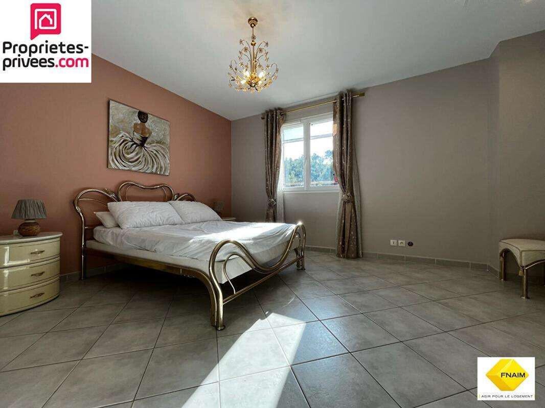Maison Tourves
