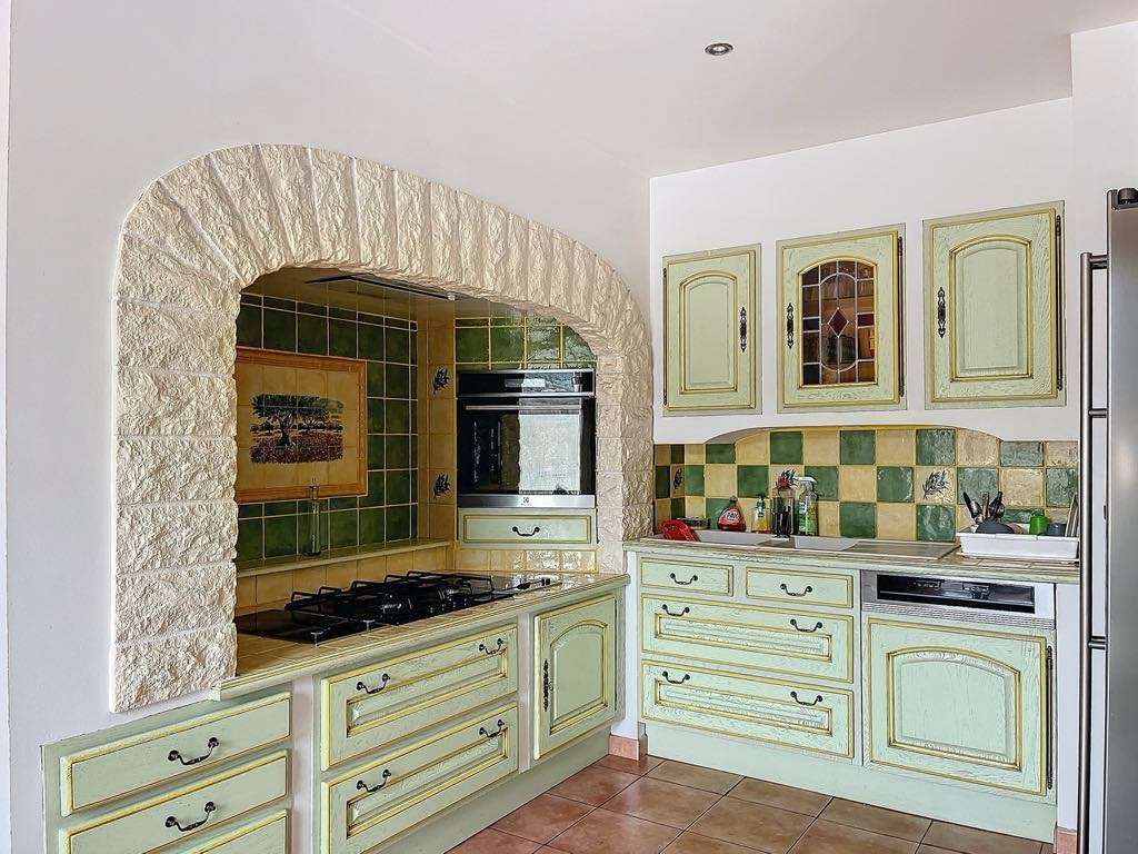 Maison Tourves
