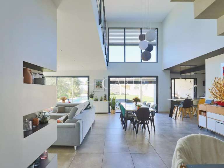 Villa Toussieu - 4 chambres - 227m²