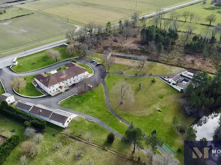 House Touvérac - 30 bedrooms - 1630m²