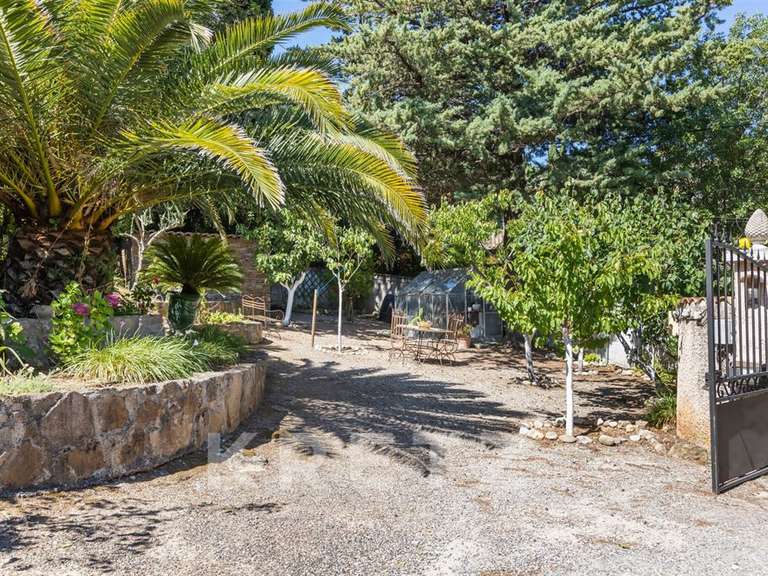 Maison Trans-en-Provence - 5 chambres - 230m²