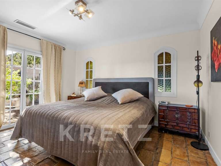 Maison Trans-en-Provence - 5 chambres - 230m²