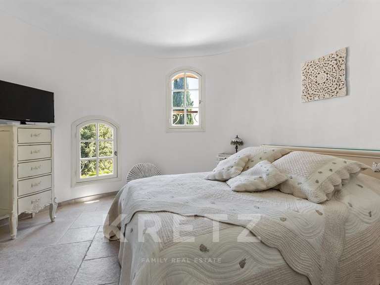 Maison Trans-en-Provence - 5 chambres - 230m²