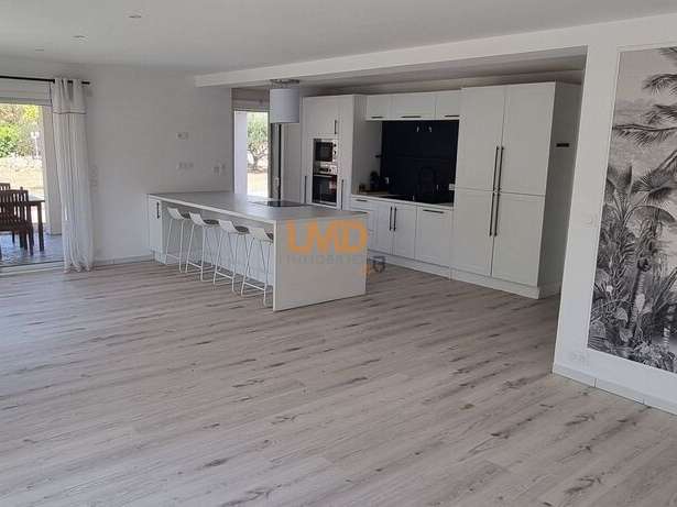 House Trans-en-Provence - 4 bedrooms - 145m²