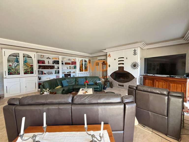 House Trans-en-Provence - 5 bedrooms - 286m²