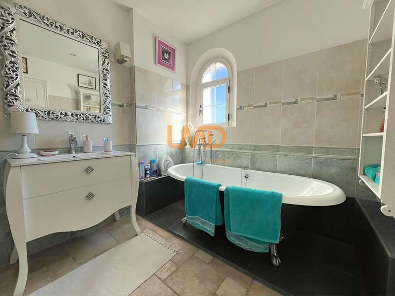 House Trans-en-Provence - 5 bedrooms - 286m²