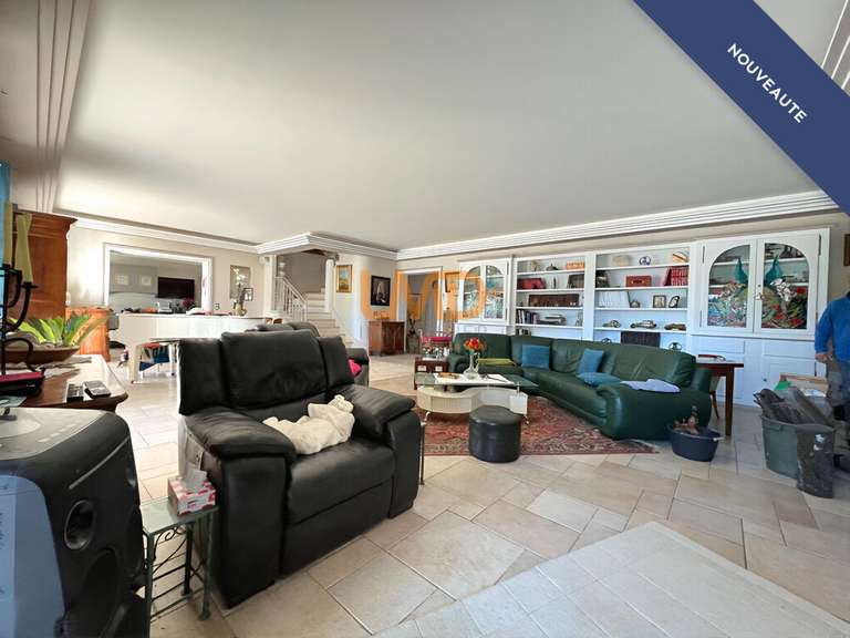 Maison Trans-en-Provence - 5 chambres - 286m²