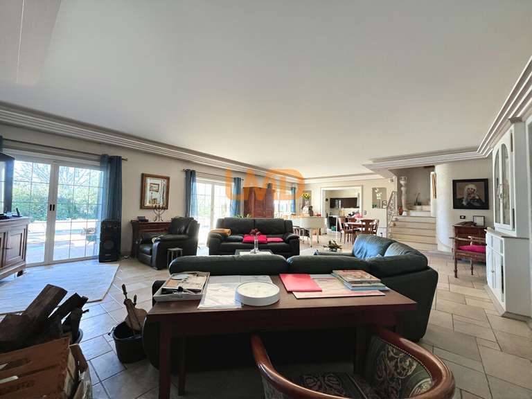 House Trans-en-Provence - 5 bedrooms - 286m²