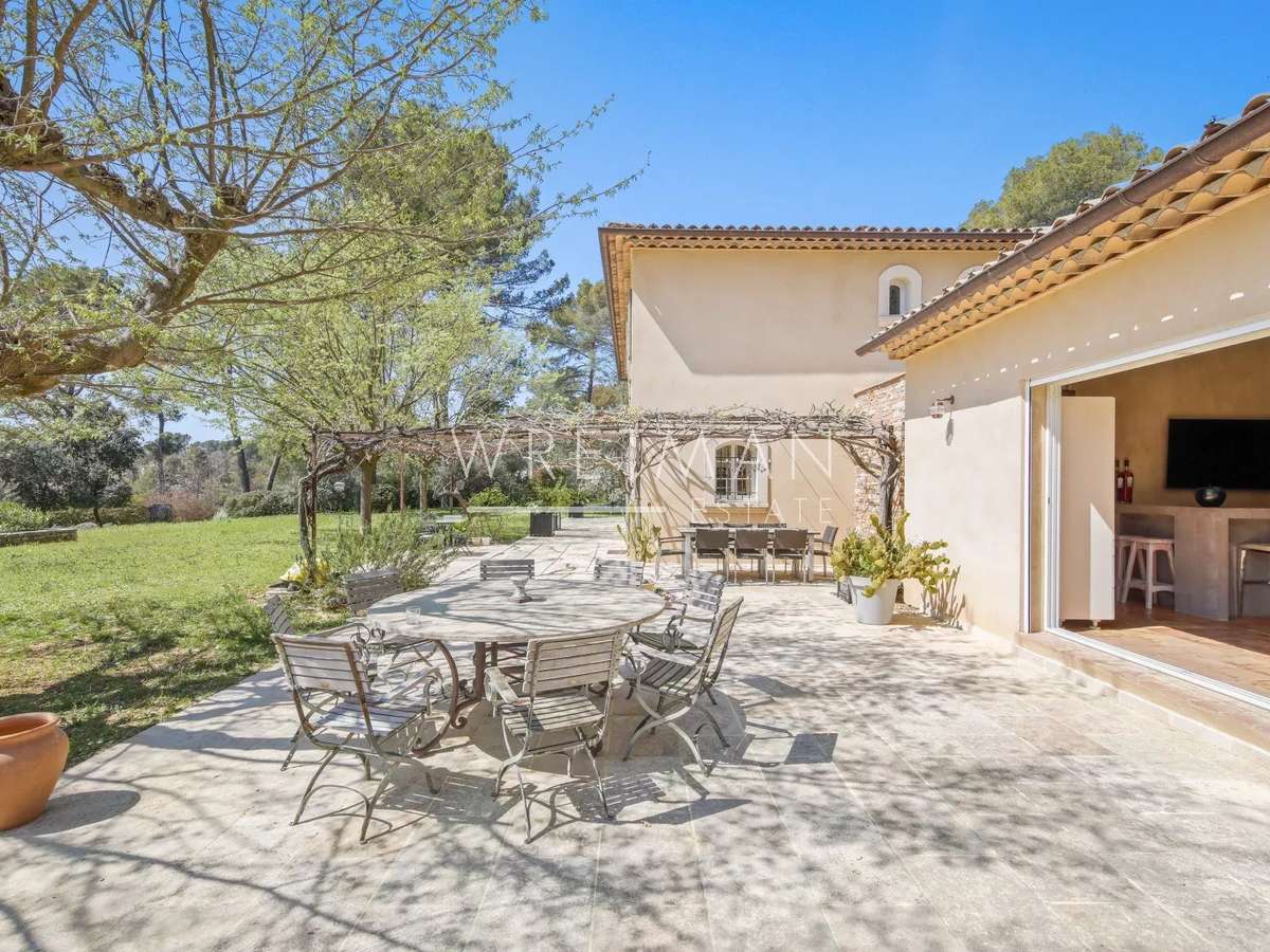 Villa Trans-en-Provence