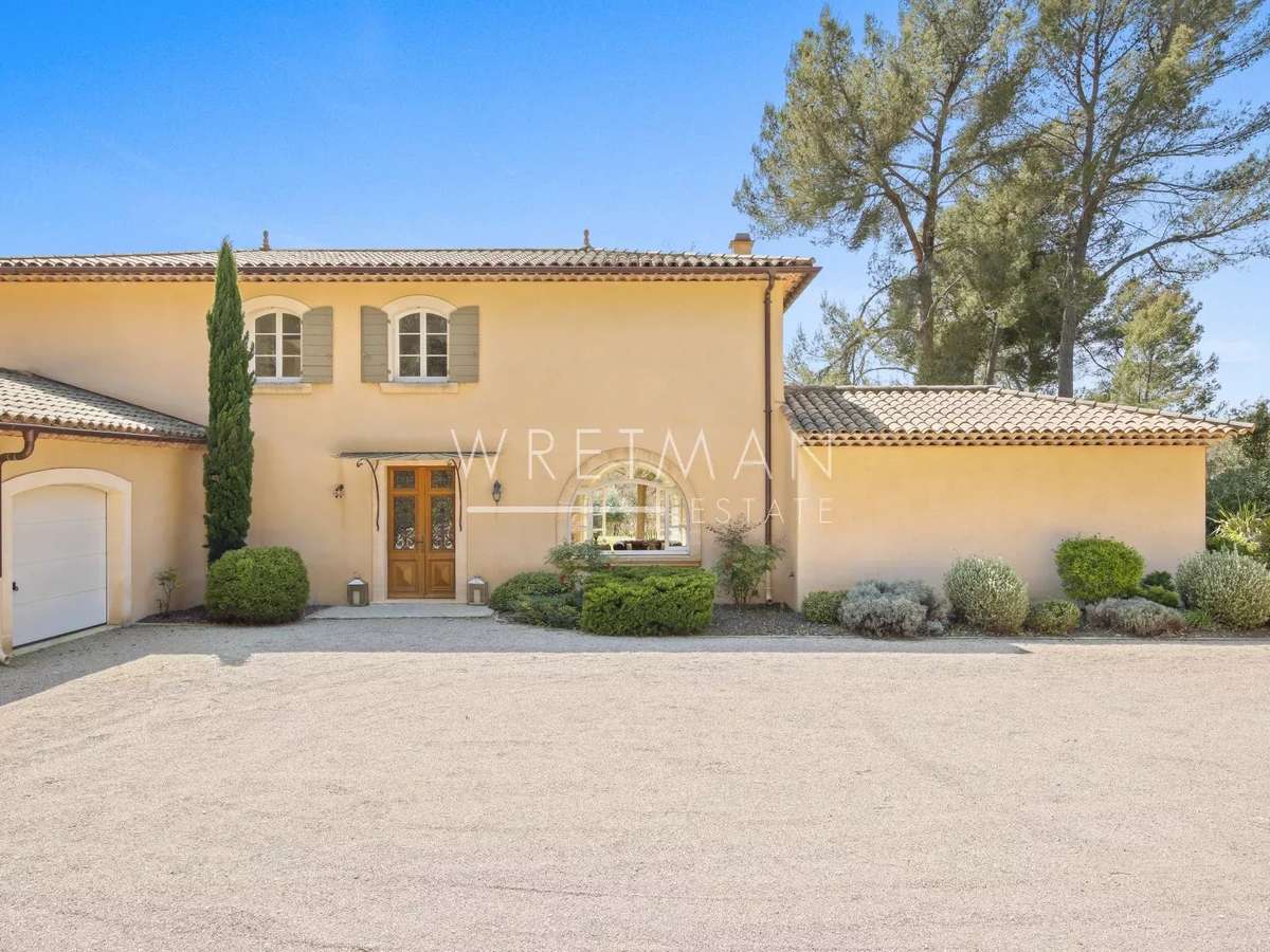 Villa Trans-en-Provence