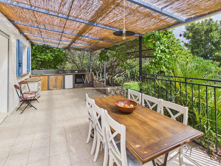 Villa Trans-en-Provence - 4 chambres - 131m²
