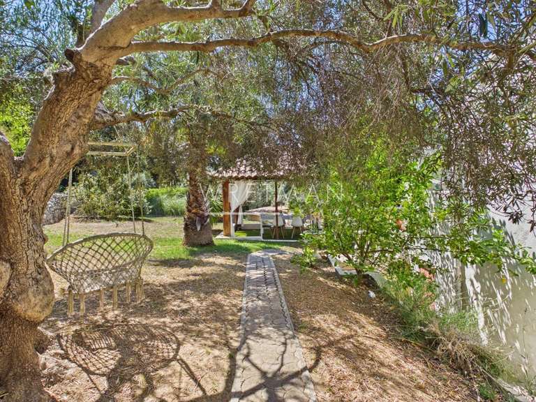 Villa Trans-en-Provence - 3 chambres - 166m²