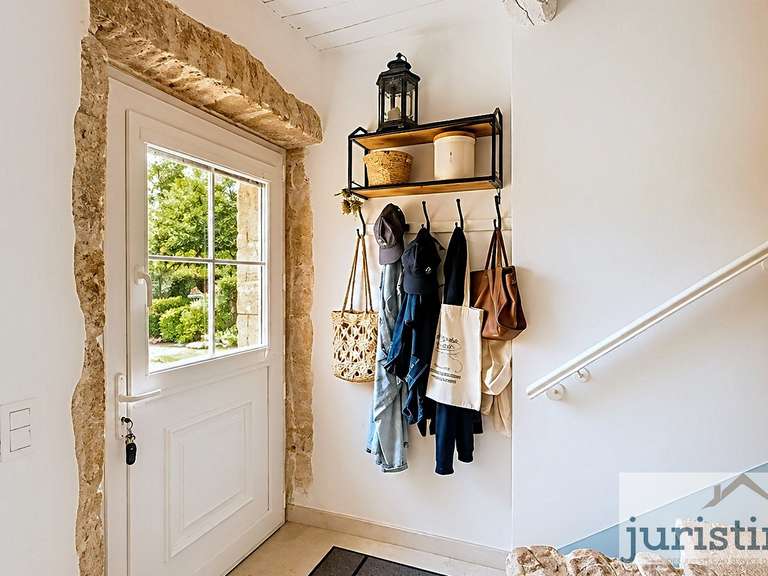 Maison Travaillan - 4 chambres - 143m²