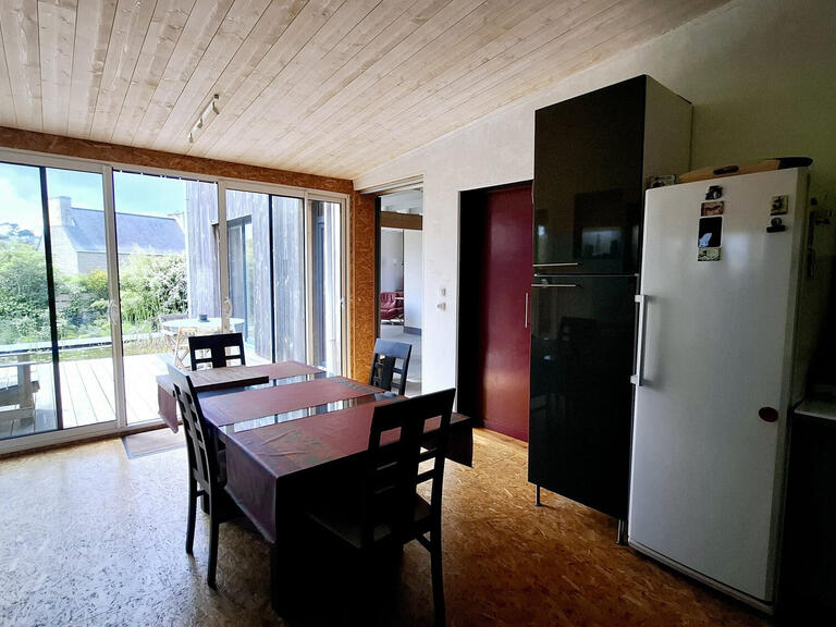 House Trédrez-Locquémeau - 254m²