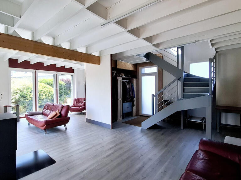 House Trédrez-Locquémeau - 254m²