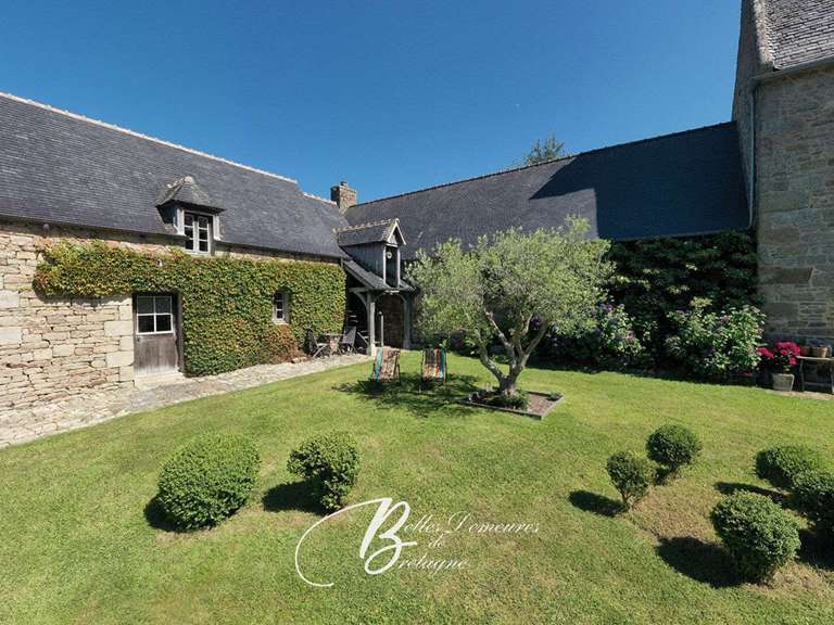 Maison Trédrez-Locquémeau - 10 chambres