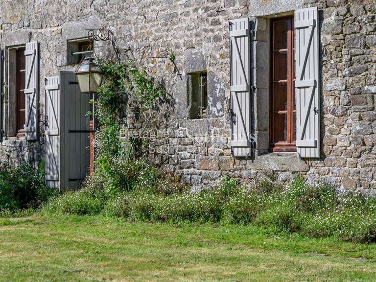 Manor Treffléan - 4 bedrooms - 222m²