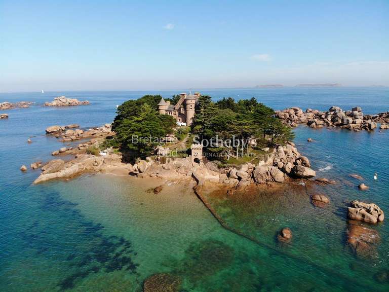 Terrain avec Vue sur mer Trégastel - 9490m²