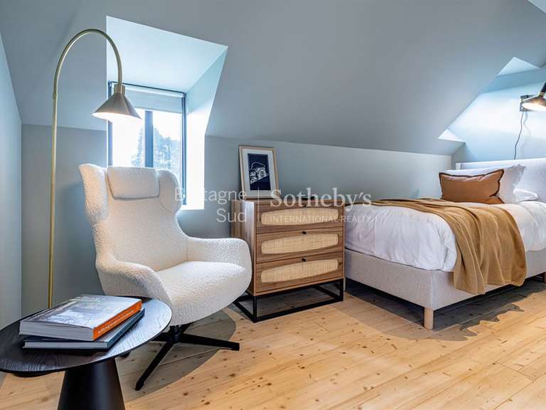 Propriété Tréméoc - 16 chambres - 810m²