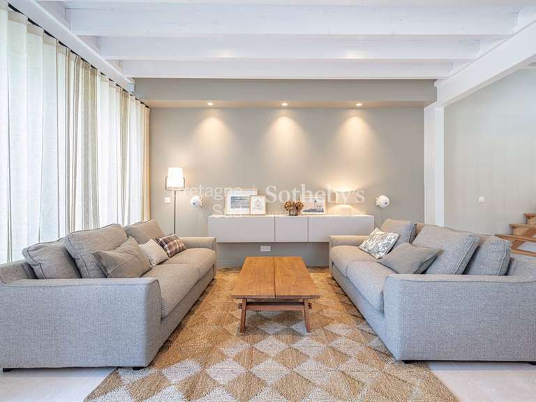 Propriété Tréméoc - 16 chambres - 810m²