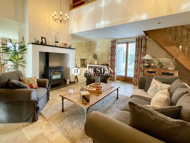 Propriété Trémolat - 11 chambres - 540m²
