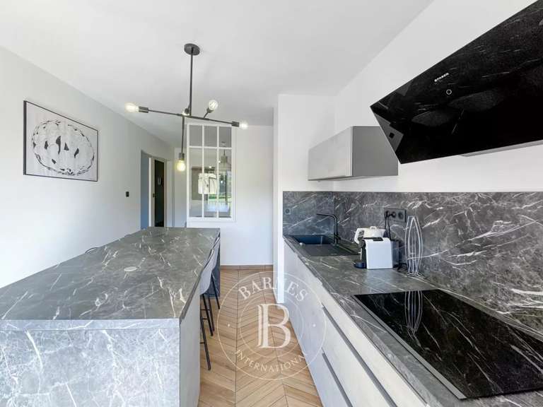 Appartement Tresserve - 2 chambres - 93m²