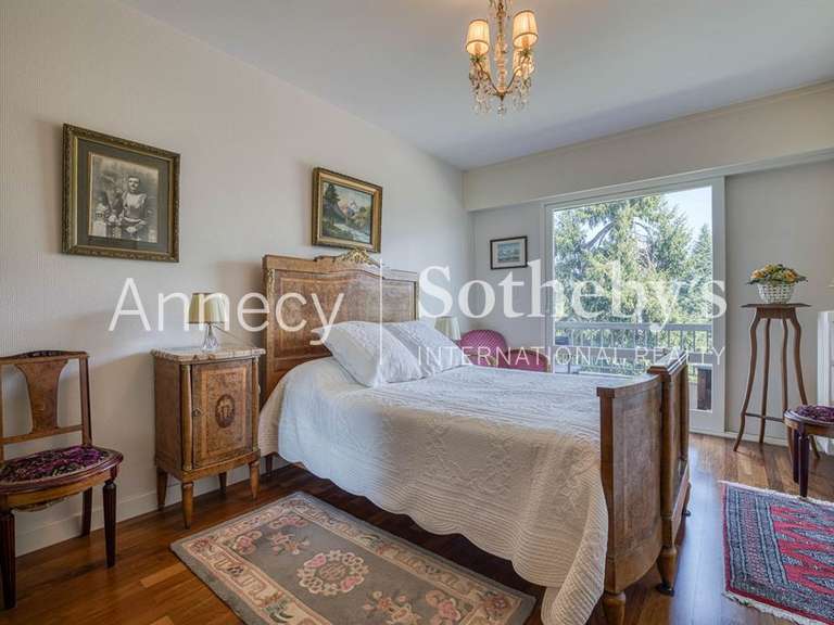 Appartement Tresserve - 3 chambres - 144m²