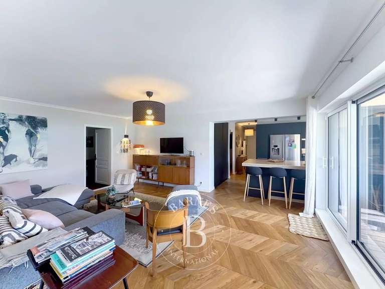 Appartement Tresserve - 3 chambres - 149m²