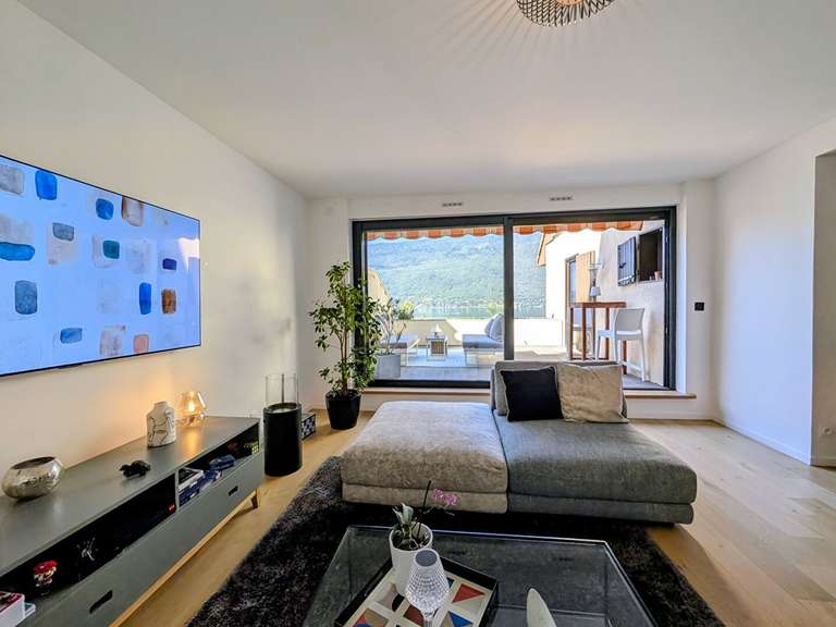 Appartement Tresserve - 3 chambres - 98m²