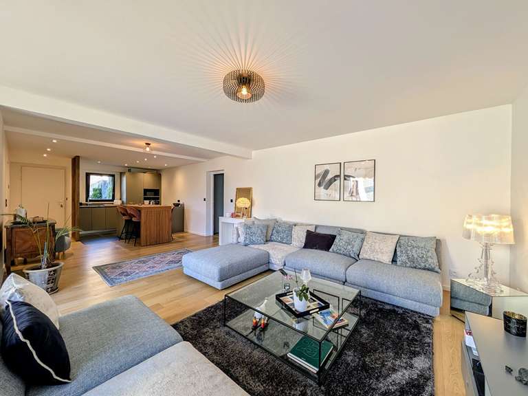 Appartement Tresserve - 3 chambres - 98m²