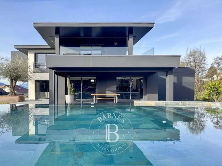 Maison Tresserve - 4 chambres - 226m²