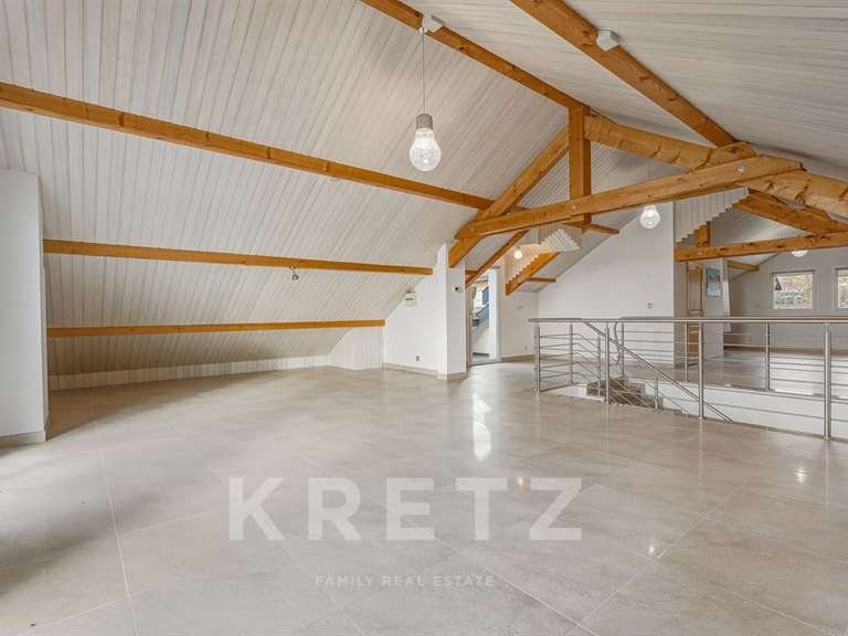 Maison Tresserve - 5 chambres - 218m²