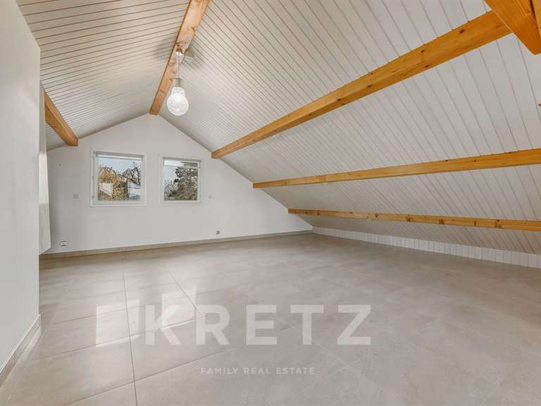 Maison Tresserve - 5 chambres - 218m²