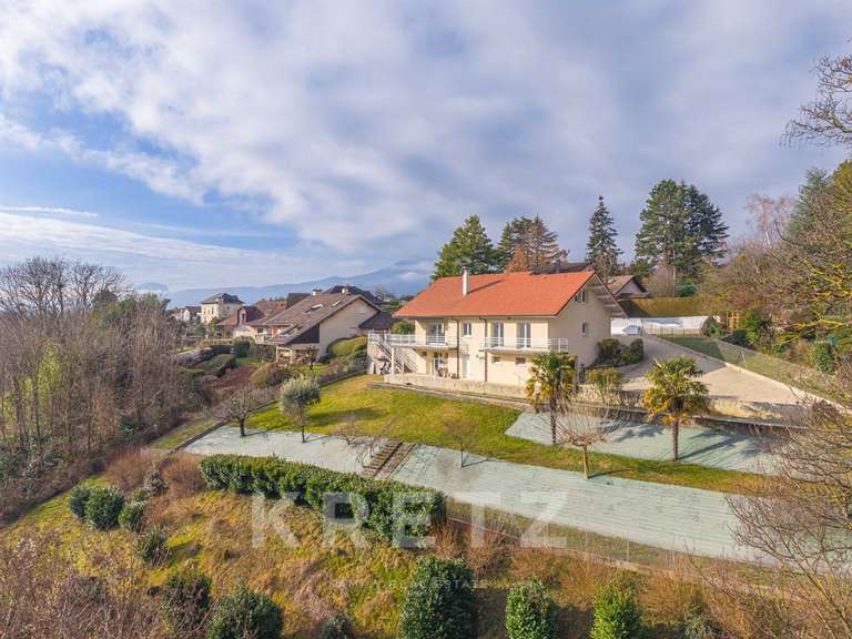 Maison Tresserve - 5 chambres - 218m²