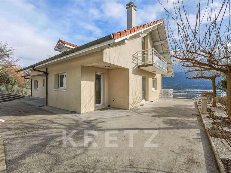 Maison Tresserve - 5 chambres - 218m²