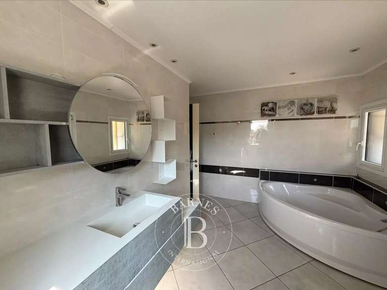 Maison Tresserve - 4 chambres - 230m²